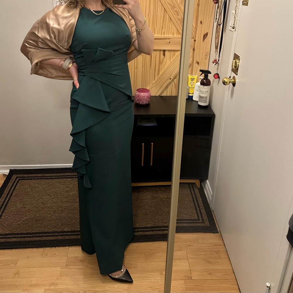 Elegant Green Evening Dress